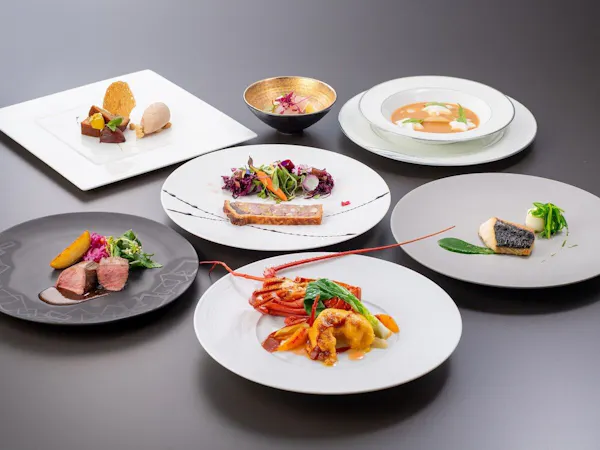 【海の幸フランス料理「エレガンス」】季節ごとの食材を愉しむ<夕朝食付>