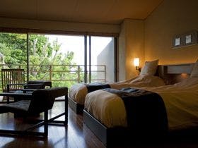 上質の美味とおもてなし。オーシャンビューの宿 旅荘 海の蝶