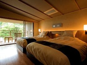 上質の美味とおもてなし。オーシャンビューの宿 旅荘 海の蝶