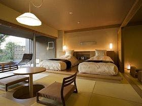 上質の美味とおもてなし。オーシャンビューの宿 旅荘 海の蝶