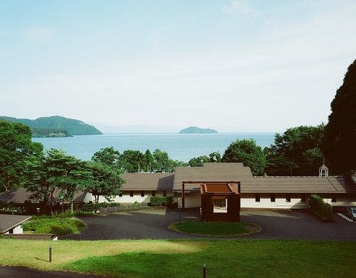 ロテル・デュ・ラク～湖北地方のオーベルジュ～