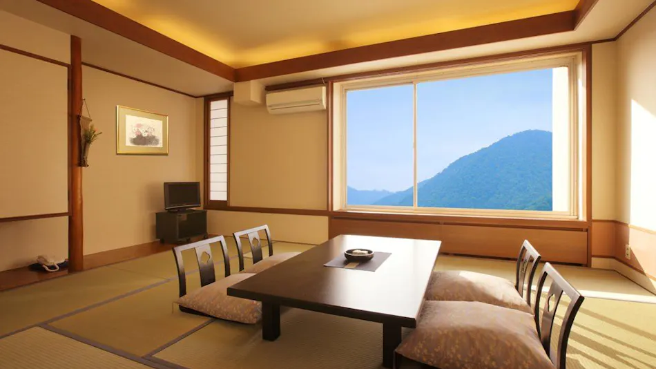 Naruko Hotel