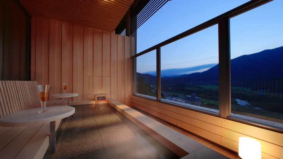 Naruko Hotel