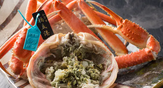 【タグ付きずわい蟹】の”茹で蟹”で味わう