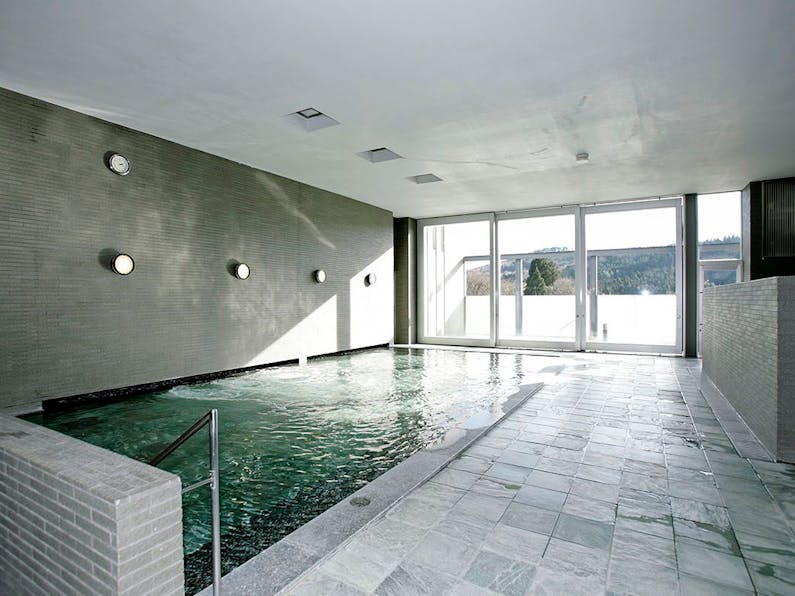 メナード青山リゾート の空室状況を確認する 宿泊予約は 一休 Com メナード青山リゾート の空室状況を確認する 宿泊予約は 一休 Com