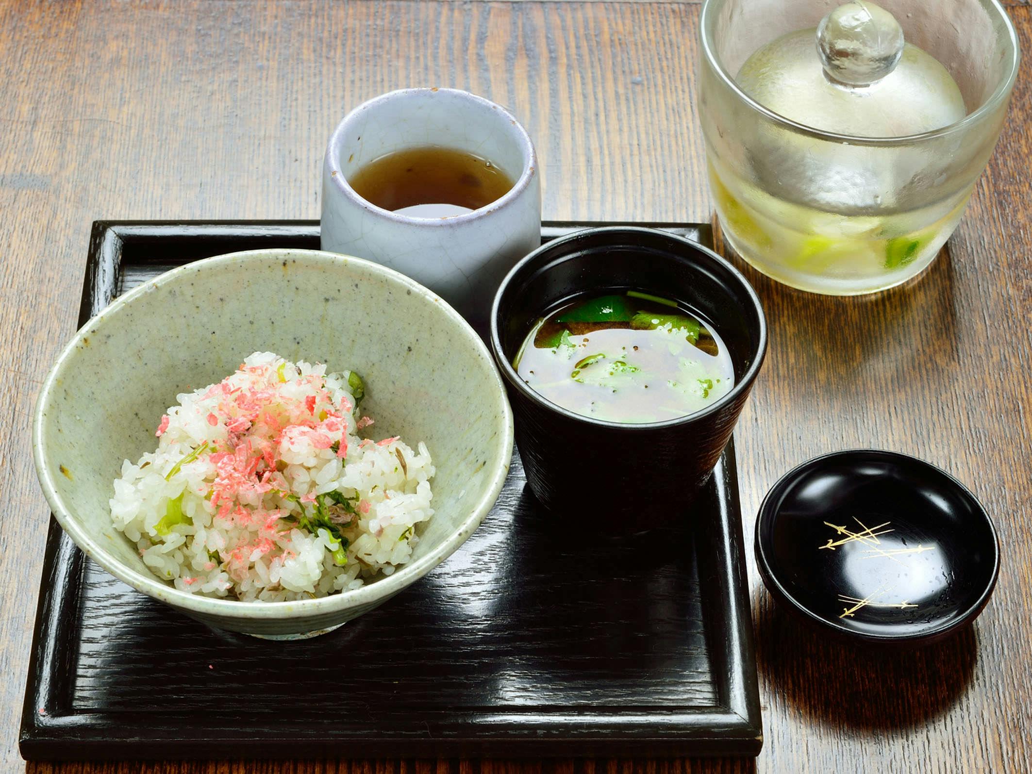 料理旅館　奥飛騨山草庵　饗家（きょうや）