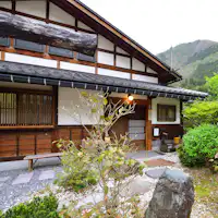 *Yamagrass Hermitage