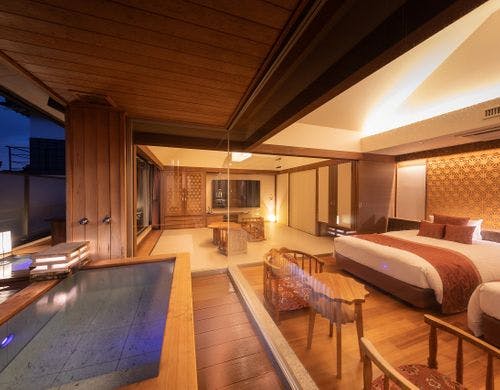 露天風呂付客室rocca【足湯付特別室：奏】