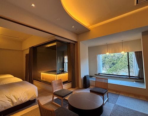 リニューアル露天風呂付和洋室　山側　401