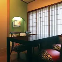 Hakone Dining Kanon (Contoh tempat duduk)