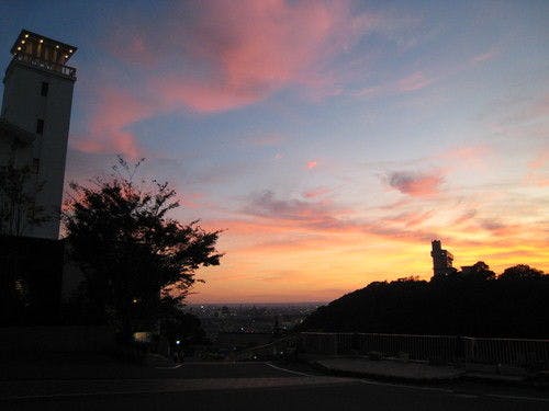 Langit Yaizu yang memerah.