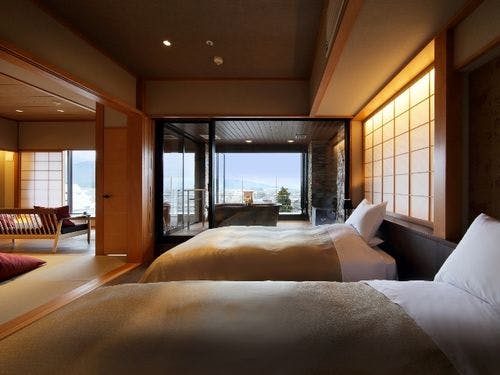 露天風呂付和洋室２