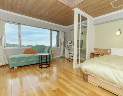 ＜東館＞洋室ダブルベッド33平米／禁煙