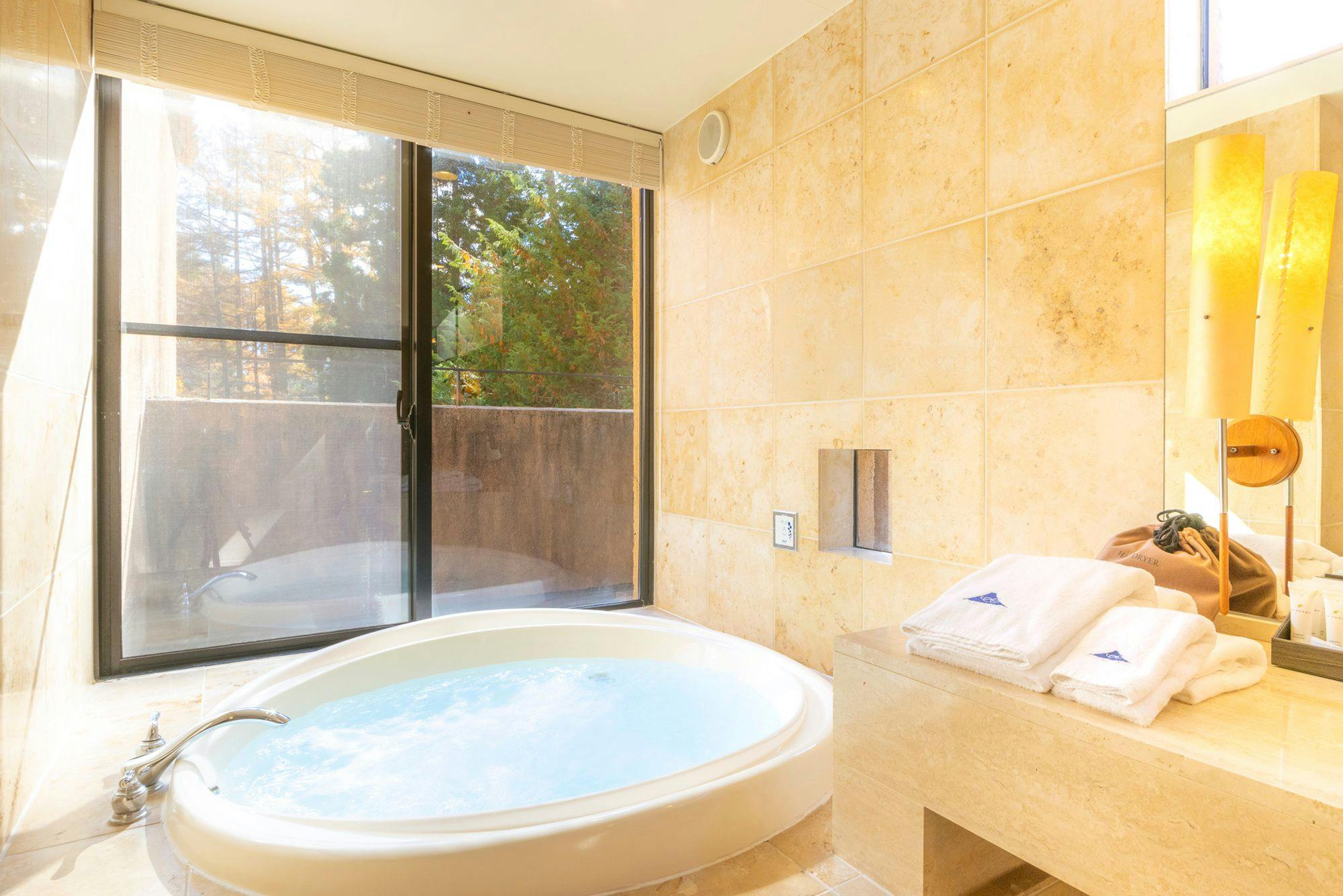 フォレストヴィレッジ