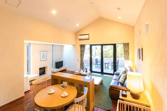 ตัวอย่างห้องพักแบบเตียงคู่ในหมู่บ้านวรรณ