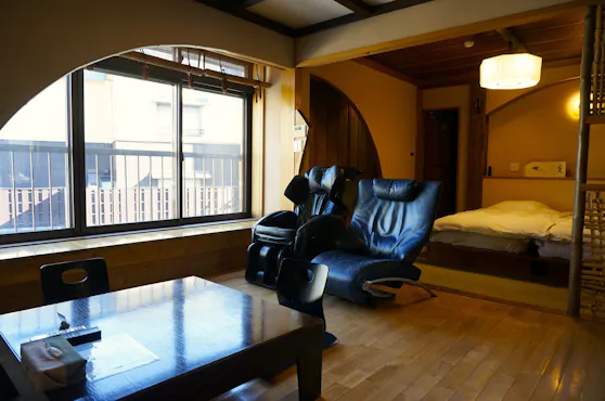 別館2階 206号室