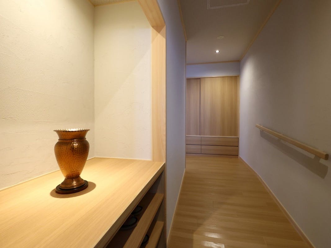 松本浅間温泉 【ホテル玉之湯】「バリアフリーモダン和洋室」和室10畳+トリプルベッドルーム 308号室(最大6名・64.63平米)