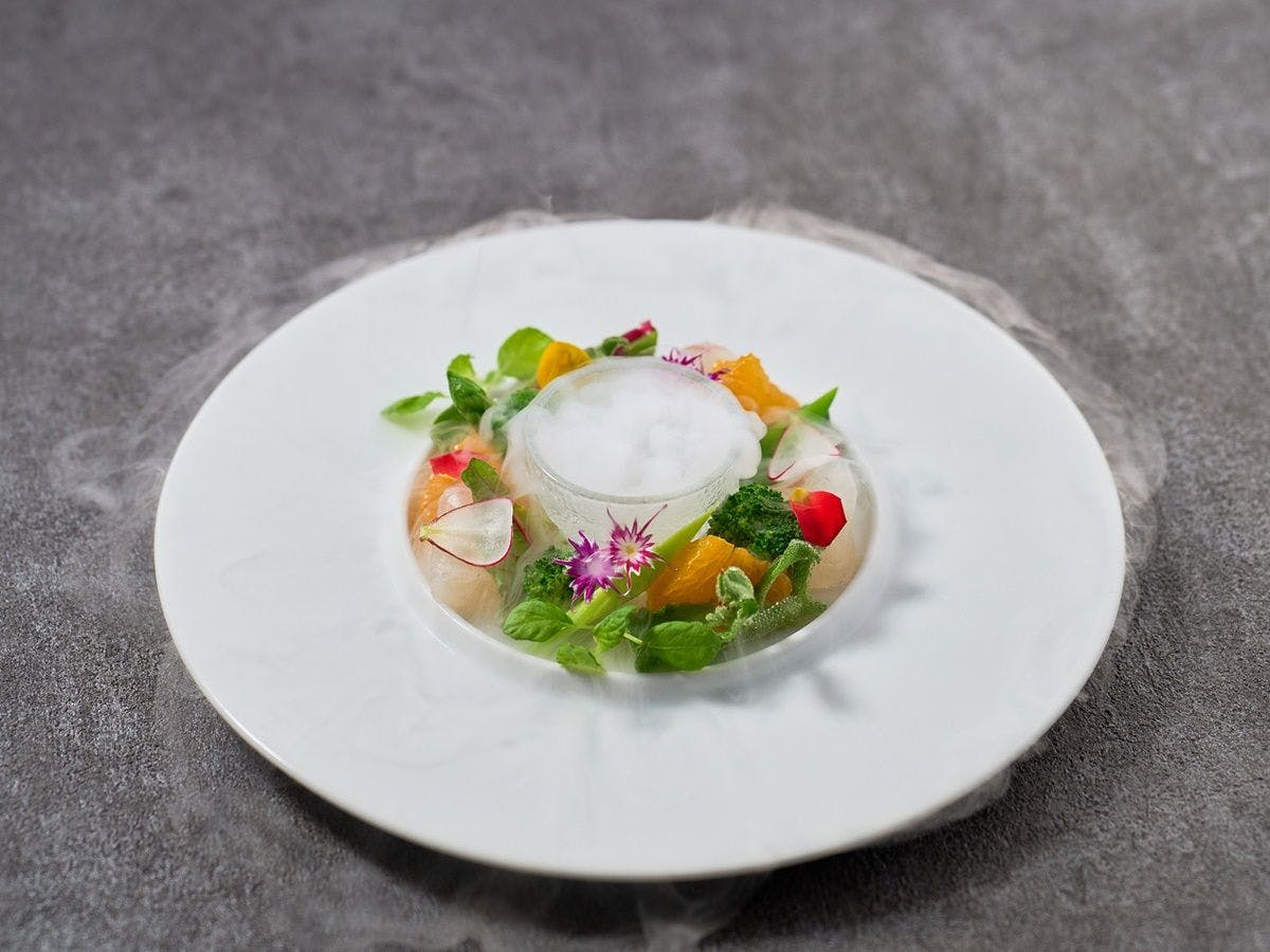 Ikan segar dan sayuran lokal ala Jardin