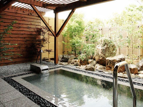 Pemandian umum - Pemandian terbuka