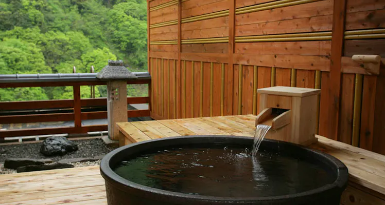 富山 露天風呂付き客室が人気の宿 宿泊予約は 一休 Com 富山 露天風呂付き客室が人気の宿 宿泊予約は 一休 Com