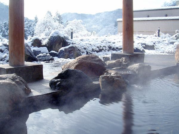 【ホテルさつき】露天風呂・冬