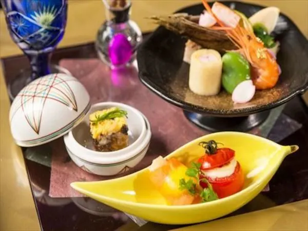 【スタンダードプラン】~300年の趣きと、名湯に寛ぐ時間~希少な蔵王牛がメイン「華の会席膳」