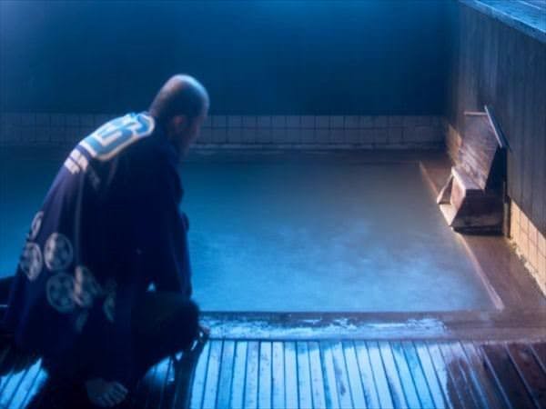 【湯守】源泉の量で温度調節をしております