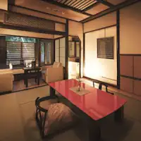 静と雅の調和した客室