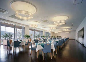 【แผนรวมอาหารเช้า】เพลิดเพลินกับอาหารเช้าที่ร้านอาหารริมทะเล พร้อมชมผิวน้ำที่เปล่งประกายแสงแดดยามเช้า