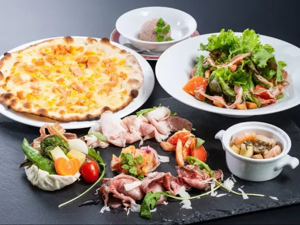 【量控えめ/前菜とパスタ又はピザのライトディナー】お酒やアラカルトを楽しみたい方におすすめ(2食付)