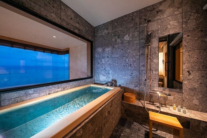 上諏訪温泉　ホテル紅や