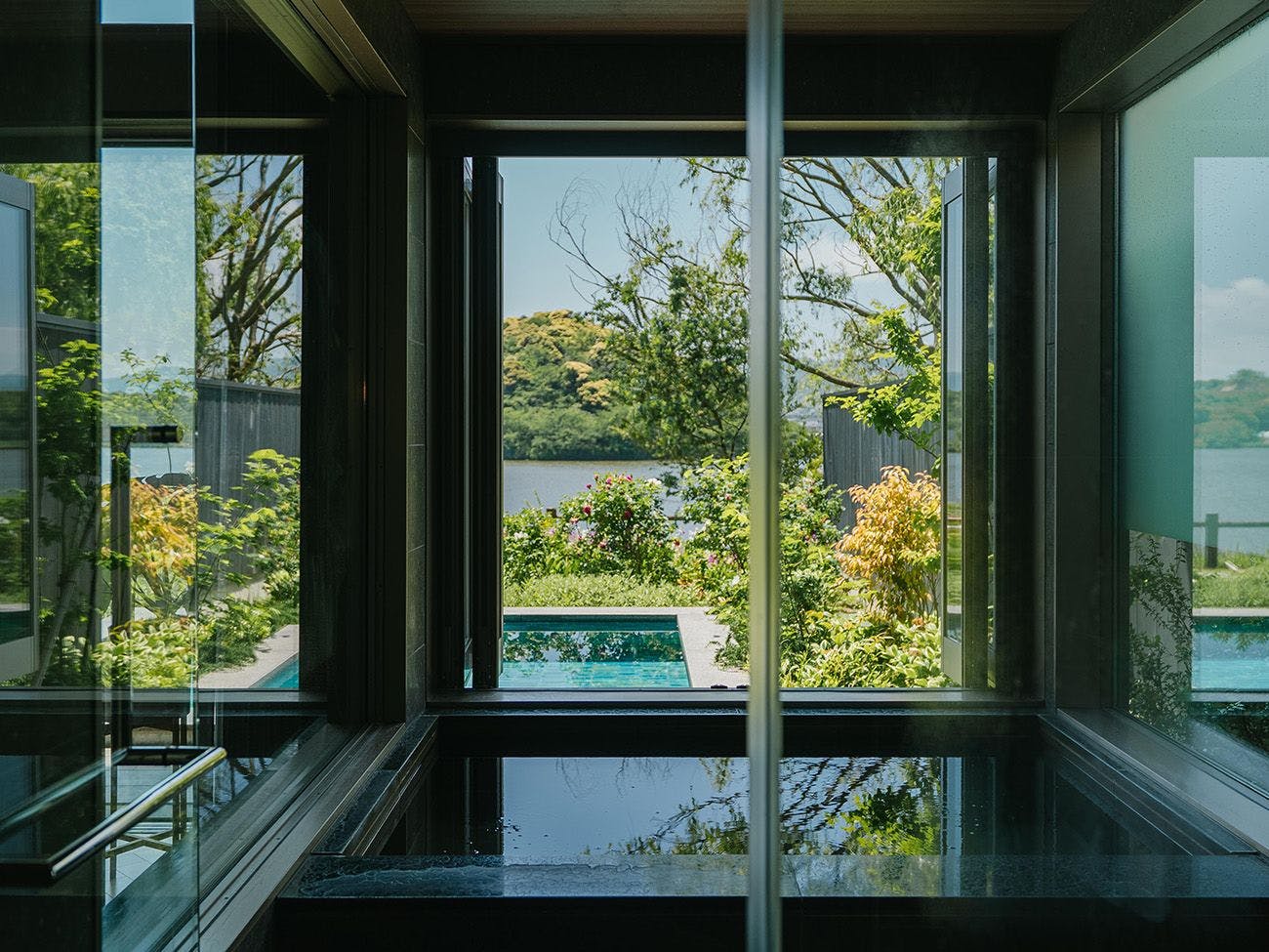 HOTEL＆湖邸 艸花 -そうか-