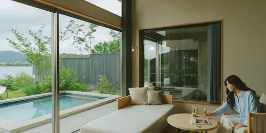 HOTEL&湖邸 艸花 -そうか-