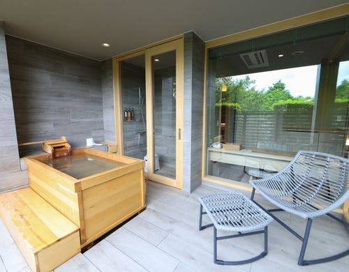 庭園眺望特別室【もえぎ】