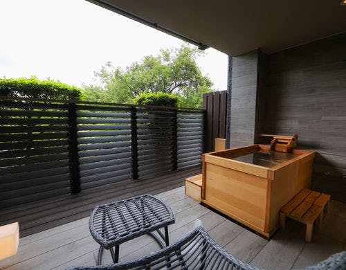 庭園眺望特別室【もえぎ】