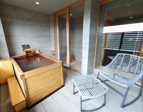 箱根外輪山眺望和洋室【こはく】