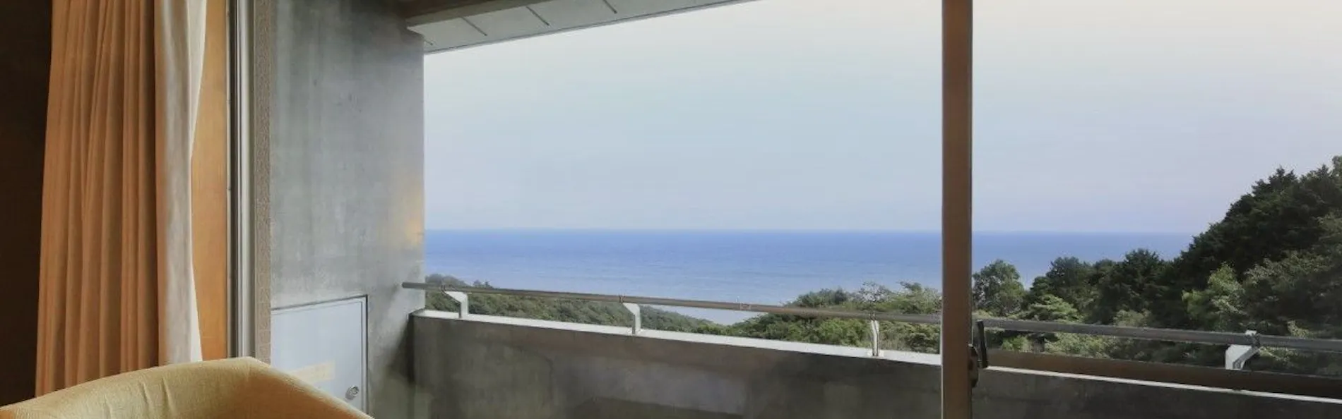 ソラトニワ熱海伊豆山(旧:ゆとりろ熱海)