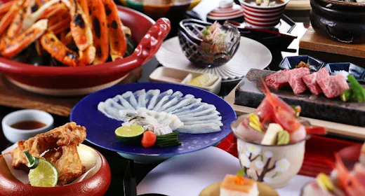 【冬/3大グルメ】但馬とらふぐ2品×ズワイガニ1品(焼き)×但馬牛陶板焼き60g<平日限定>