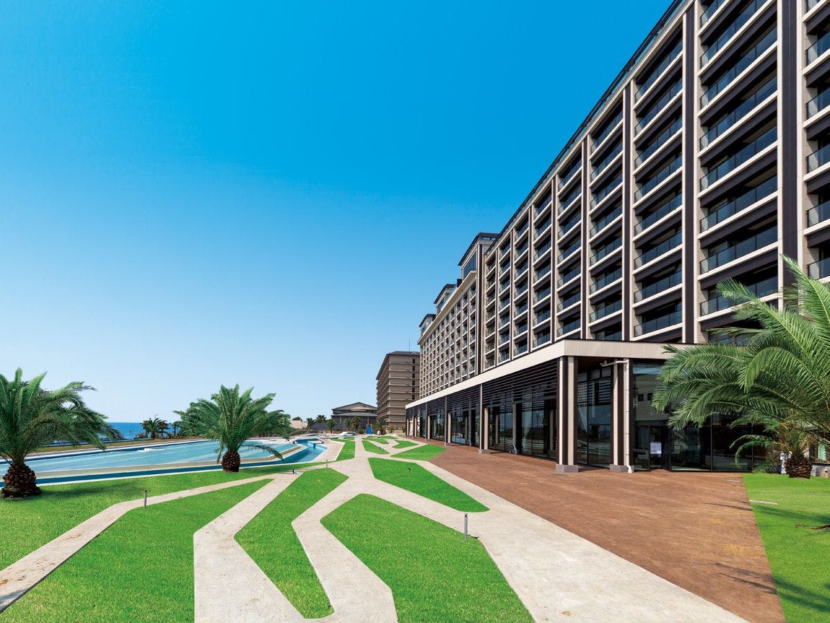 Ryugujo Spa Hotel Mikazuki Fujimitei