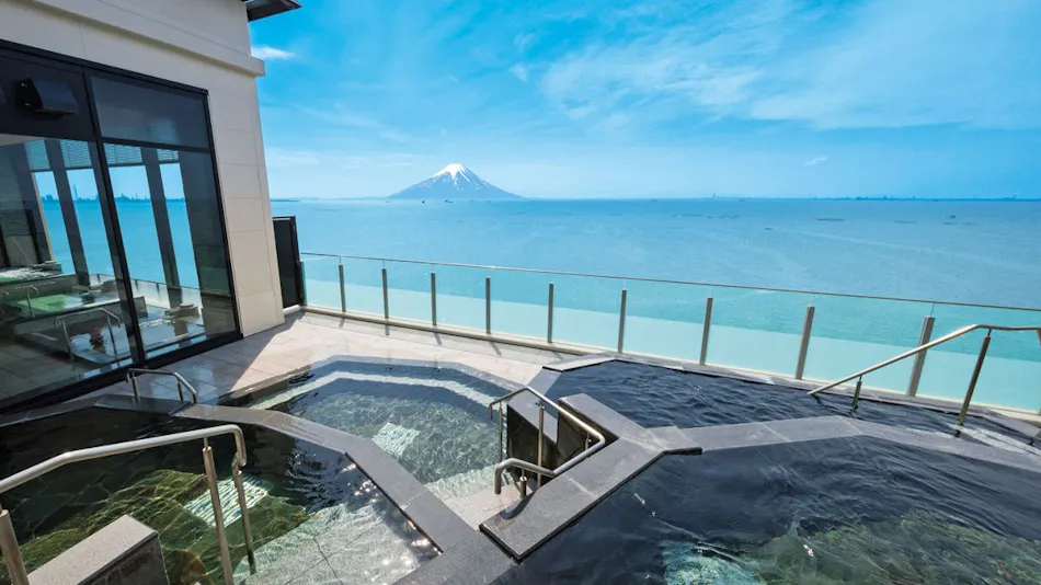 Ryugujo Spa Hotel Mikazuki Fujimitei