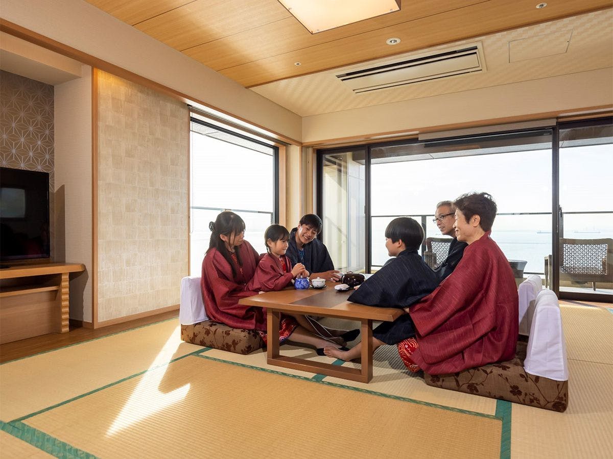 龍宮城スパ・ホテル三日月　富士見亭