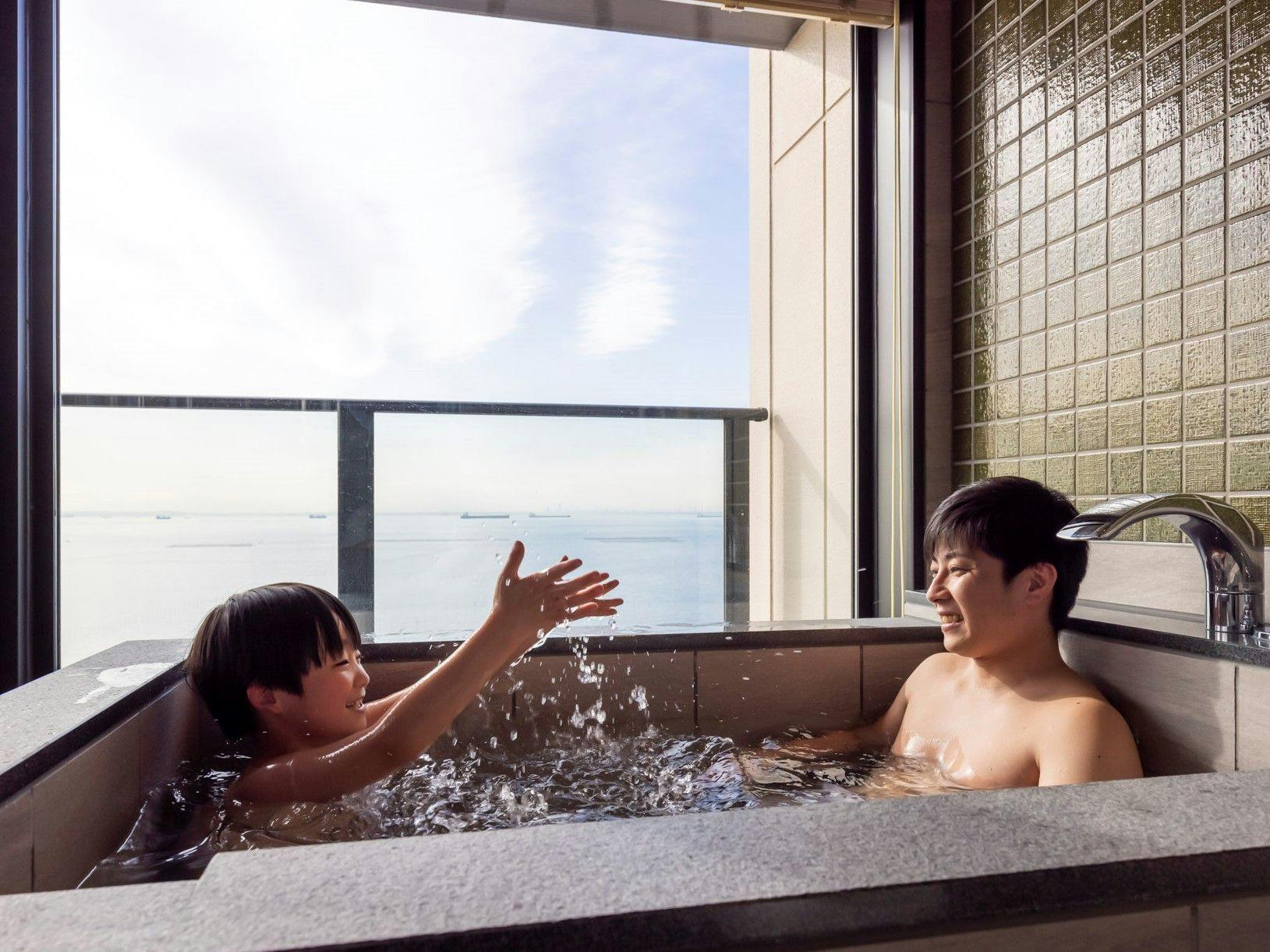 龍宮城スパ・ホテル三日月　富士見亭