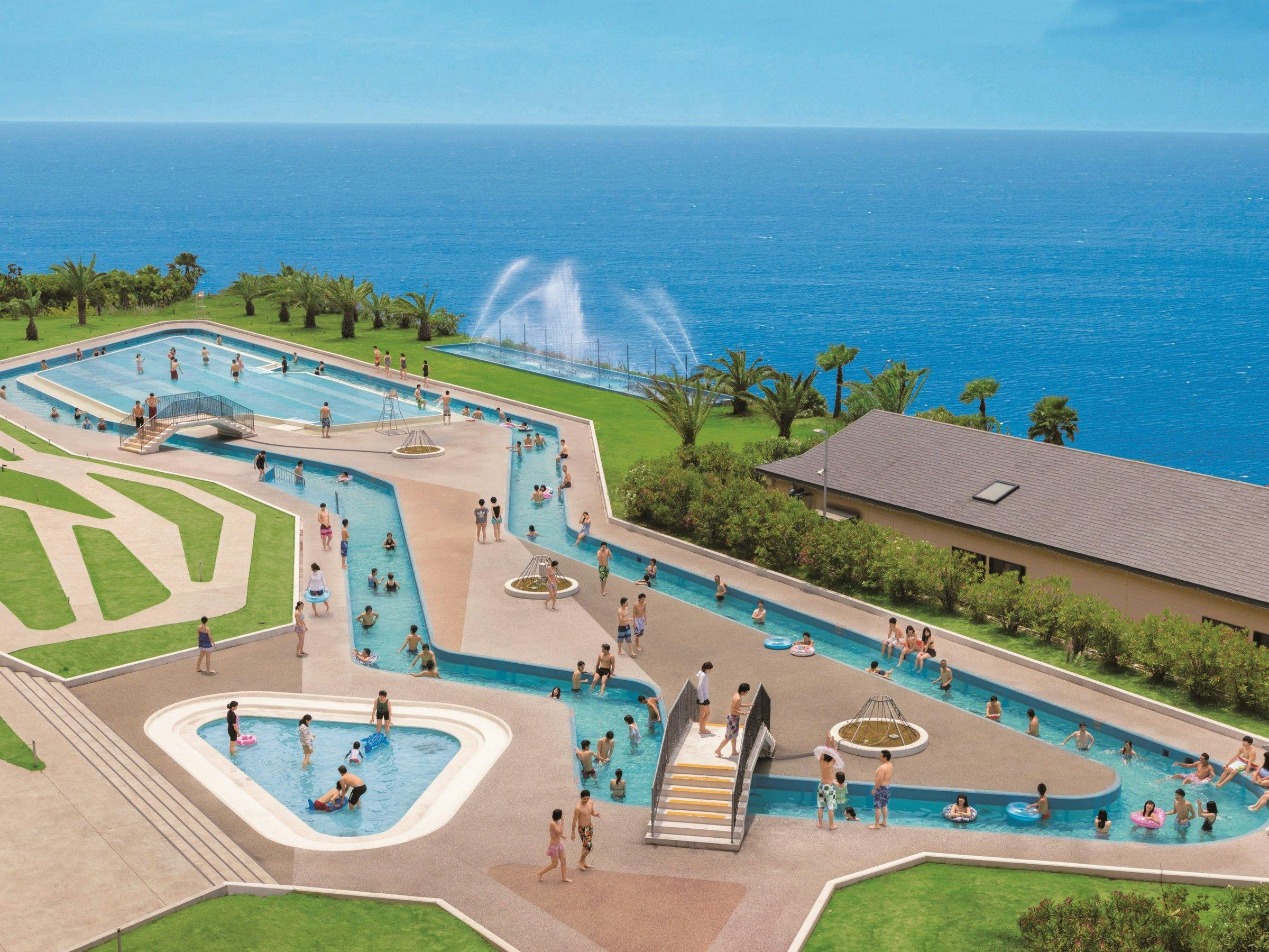 夏季限定「花园泳池」