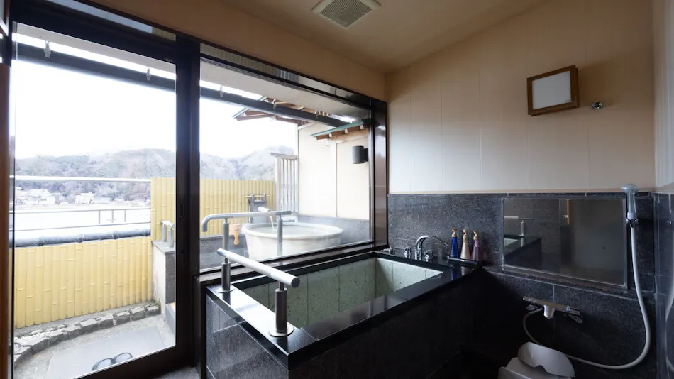 Fuji Kawaguchiko Onsen Konansou
