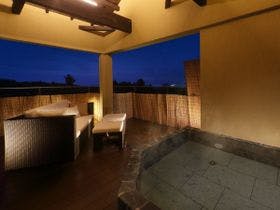 ＩＣＨＩＮＩＣＨＩ