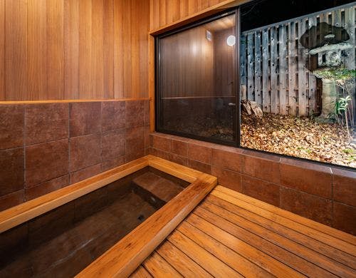 日本庭園が見える部屋＜日新＞