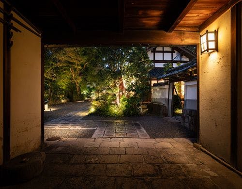 うぶすなの郷（夜の風景）