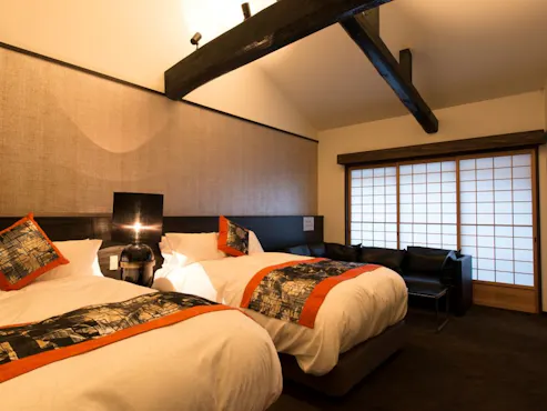 洋室 デラックスツイン「舞」