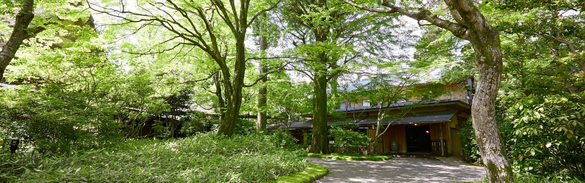 亀の井別荘