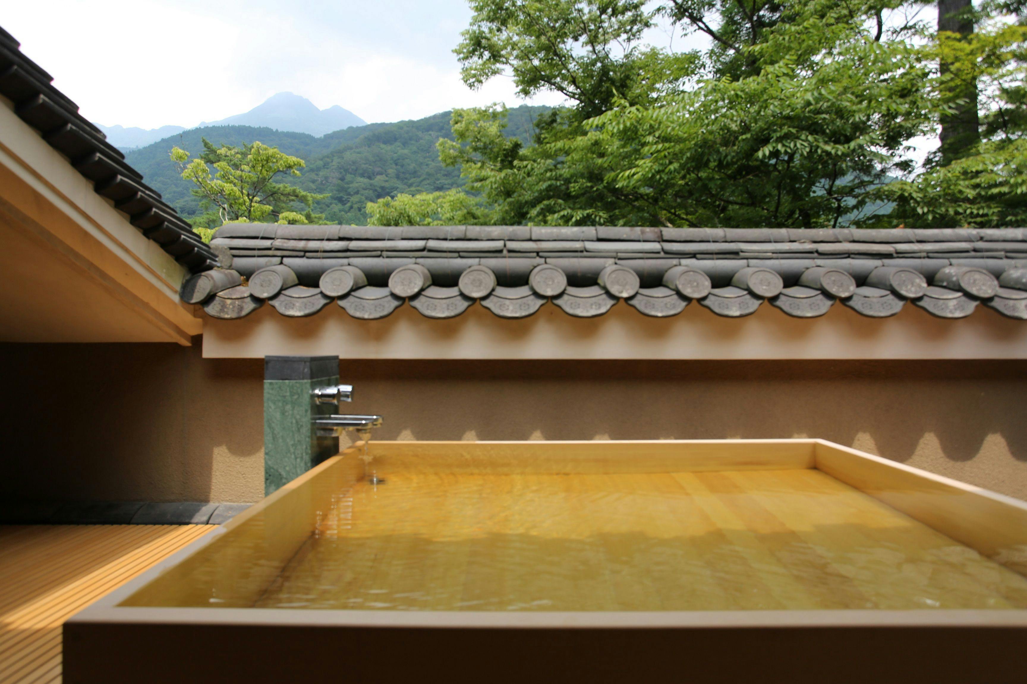 亀の井別荘